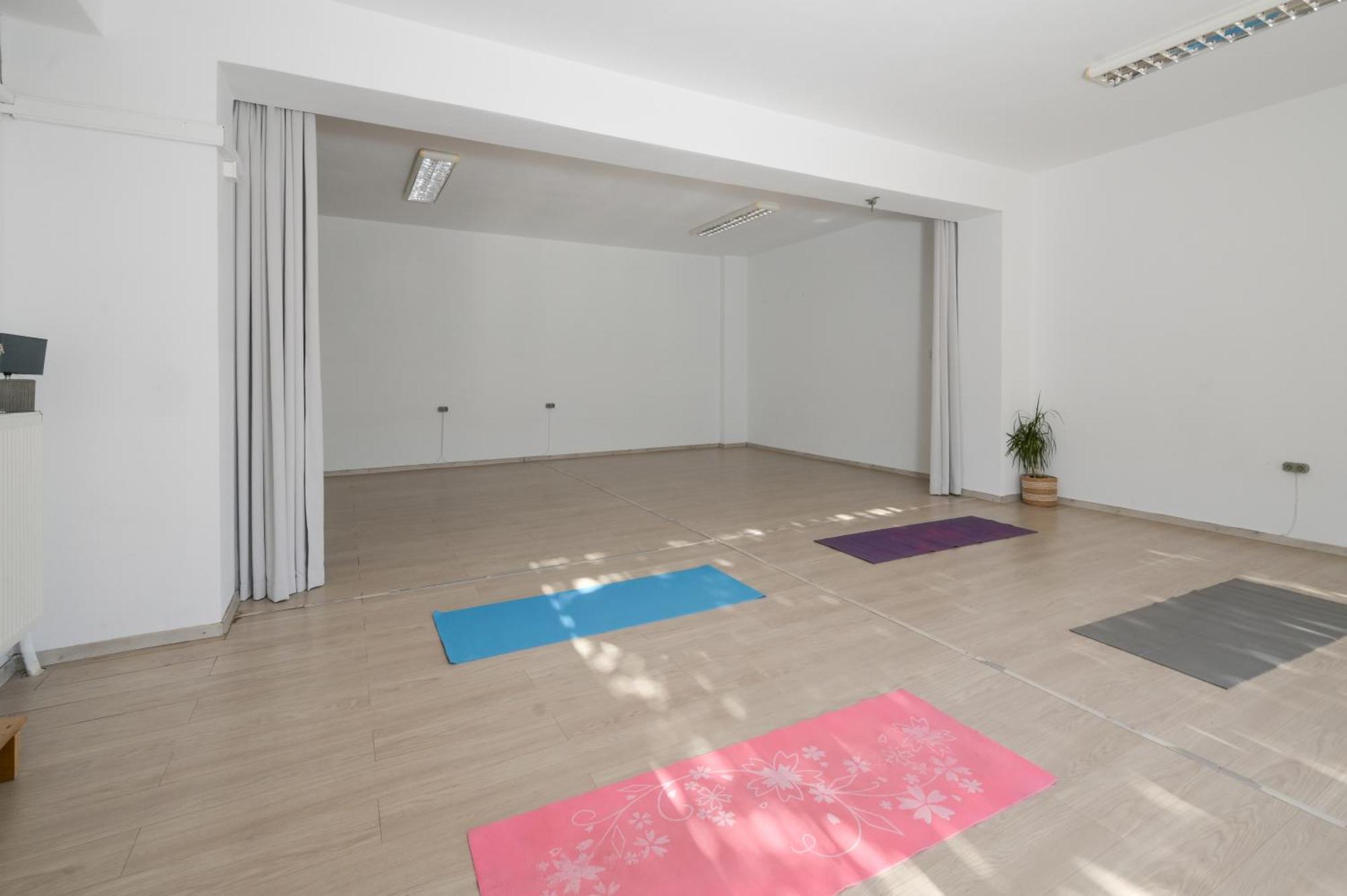 Daire Antonis Apts, Physio Fitness Retreats *