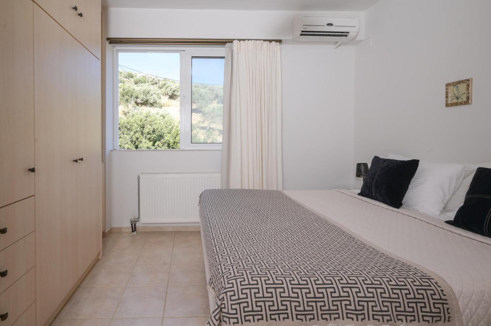 Daire Antonis Apts, Physio Fitness Retreats