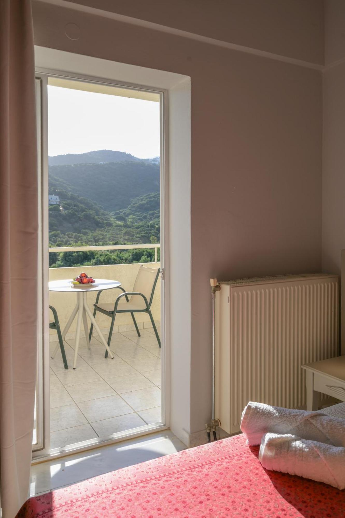 Antonis Apts, Physio Fitness Retreats